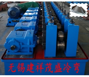 電氣化導(dǎo)軌成型機(jī)