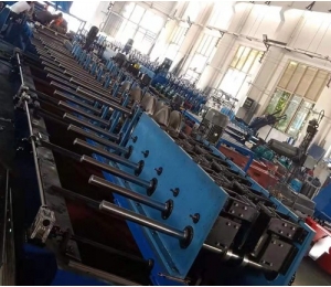 電纜橋架成型機