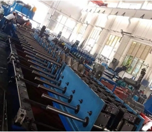 電纜橋架成型機