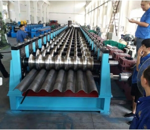涵洞波紋板成型機(jī)