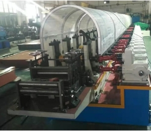 抗震支架成型機(jī)