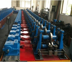 抗震支架成型機(jī)