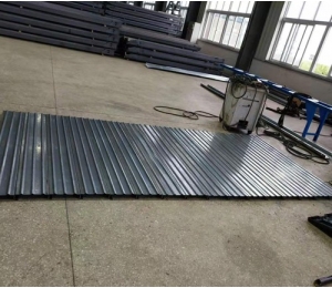立體浪板成型機
