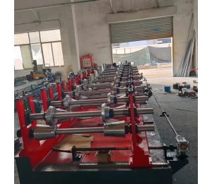 模壓橋架成型設(shè)備